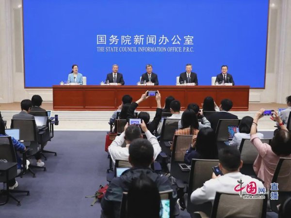 臻富配资 近期仍出现校园食品安全问题，教育部回应